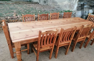 oregon dining table